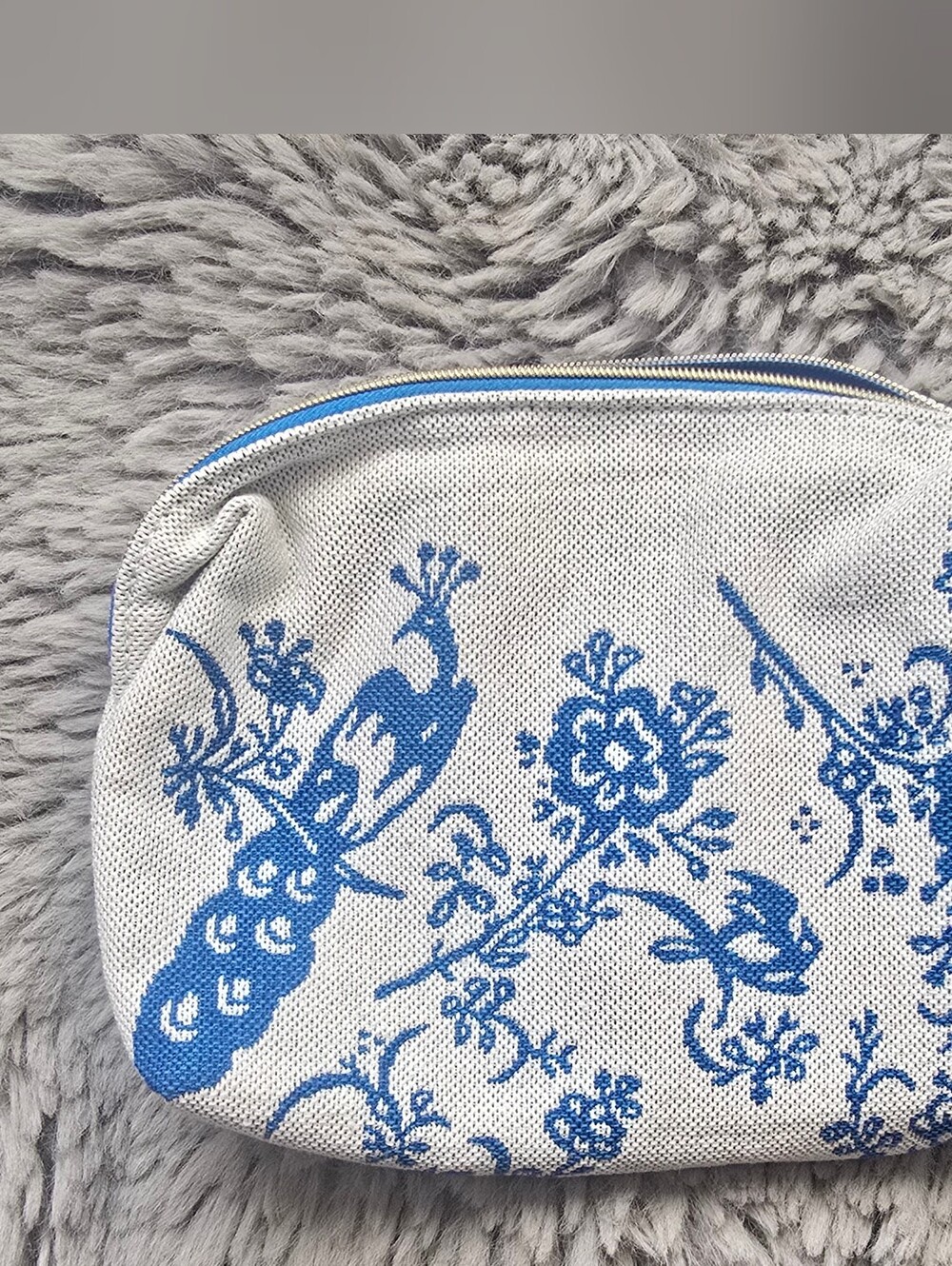 Limited Edition KLM x RITUAL - Blue Floral Embroidered Cosmetic Pouch